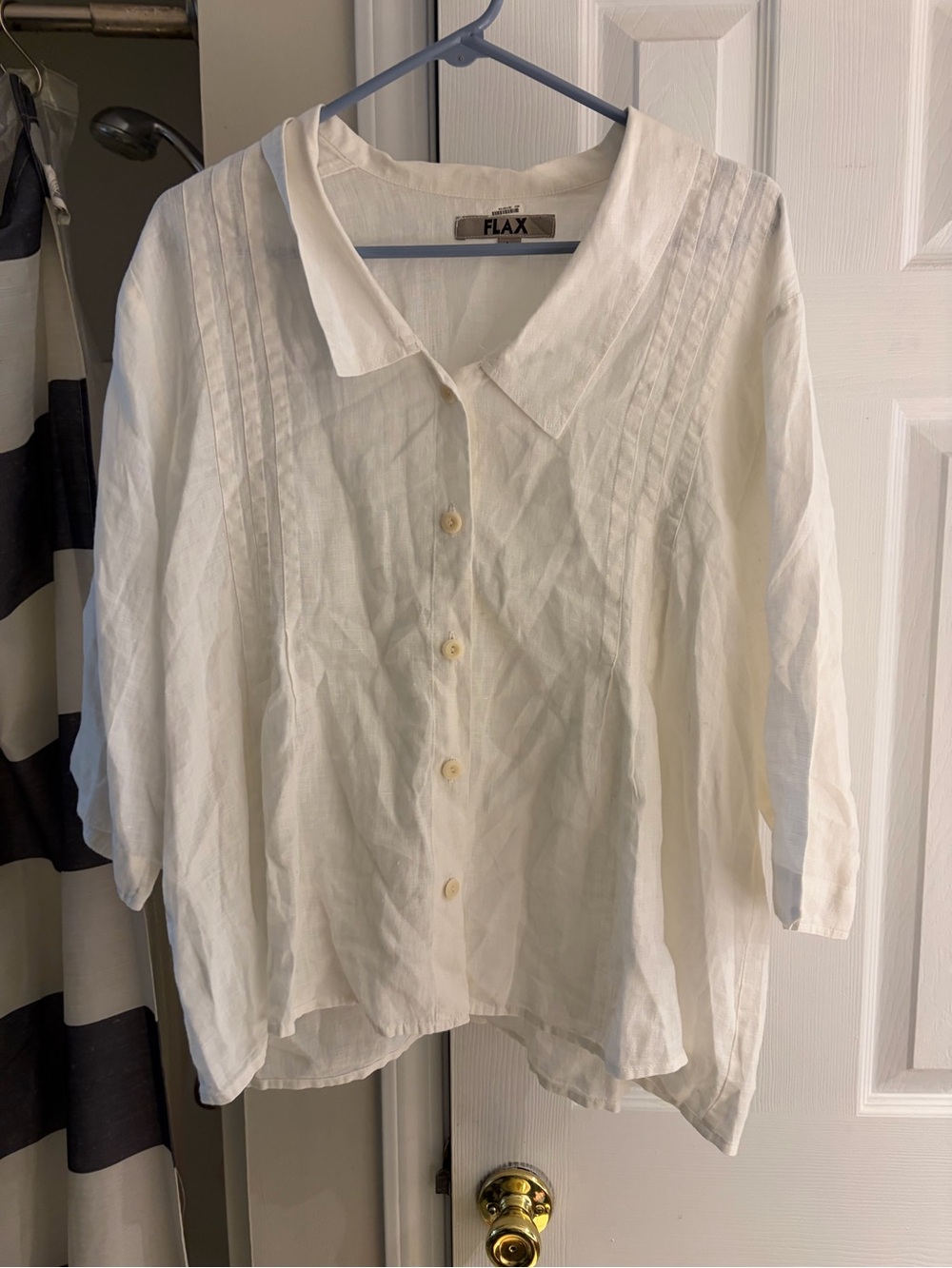 Flax white Linen Button-Front collared Blouse vertical pleating large